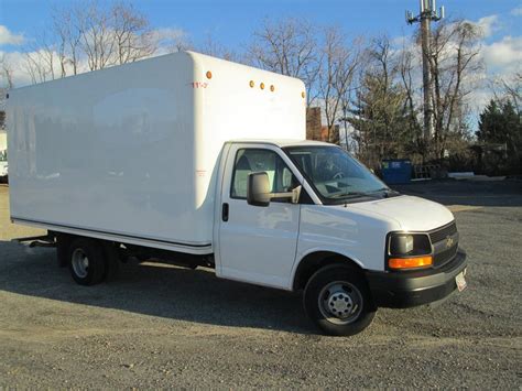 2014 Chevrolet Express 3500 Van Trucks Box Trucks For Sale 43 Used