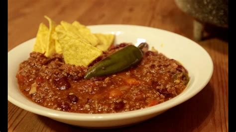 Chili Con Carne Aus Dem Dutch Oven Bbq Grill Rezept Video Die Grillshow 77 Youtube