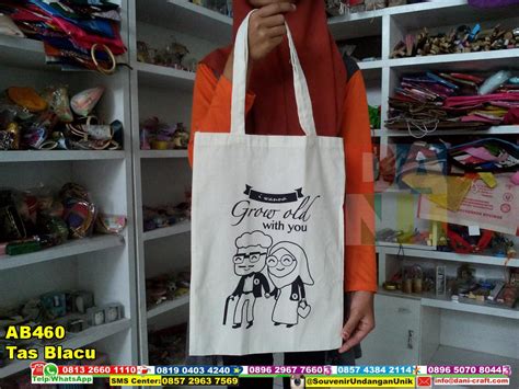 Tas Blacu Souvenir Pernikahan