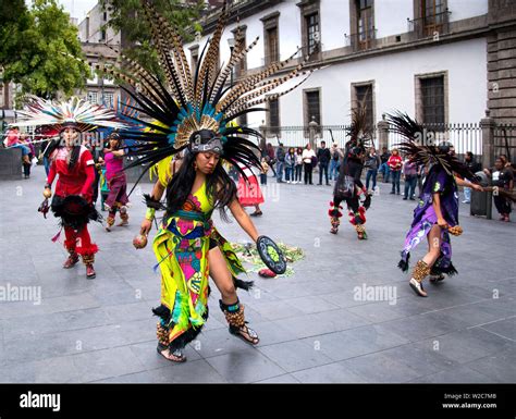 Transforma tu pasión por la danza azteca con nuestra guía Cómo hacer