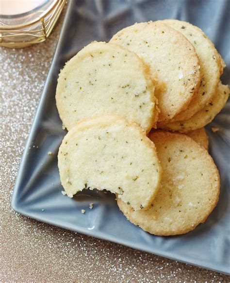 Recipe: Rosemary Shortbread Cookies | Kitchn