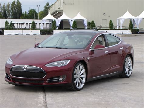 2012 Tesla Model S Epa Range Of 265 Miles 89 Mpge Efficiency