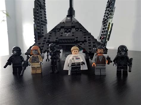 Review: Lego's New Krennic Imperial Shuttle Set Drops Hints About 'Star Wars: Rogue One'