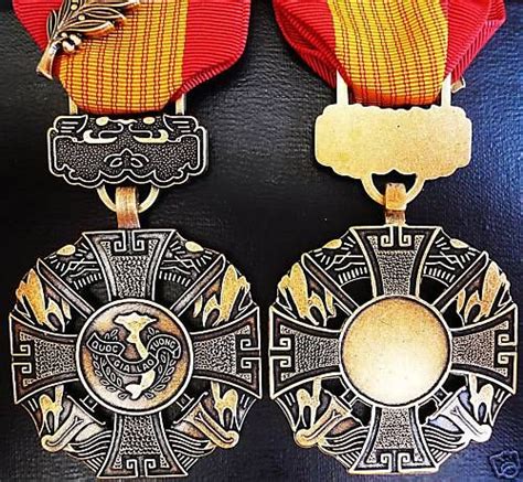 Vietnam Cross Gallantry Medals Anzac Vc Jb Military Antiques