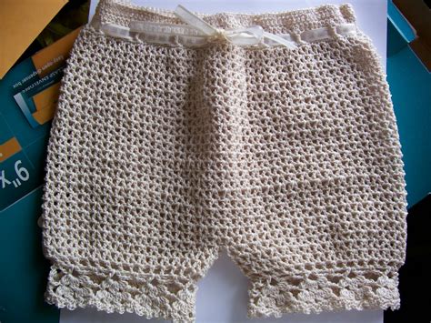 Crochet Apostle Crochet Baby Bloomers Panties