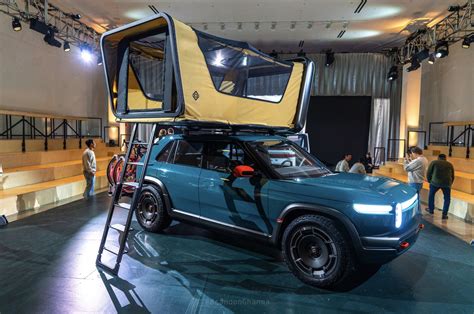 Rivian R2 R3 Reveal Event Photo Gallery Rivian Forum R1t R1s R2 R3 News Specs Models