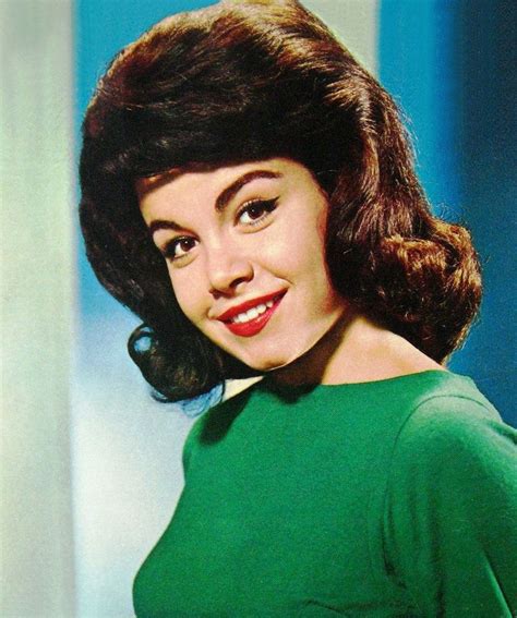 Pin On Annette Funicello Annette Funicello Mouseketeer Old