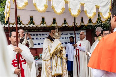 La Eucaristía Eje De La Piedad Católica Heraldos Del Evangelio México