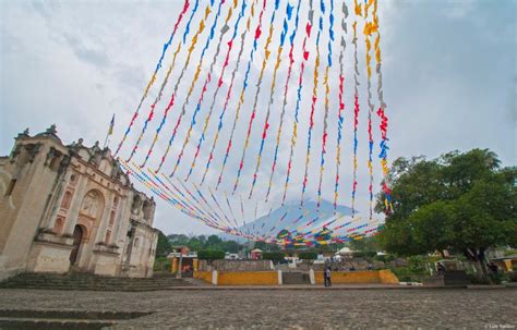 San Juan Del Obispo Y Su Conjunto Monumental La Antigua Guatemala