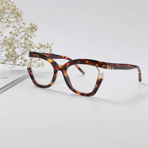 Halona Cat Eye Tortoise Glasses