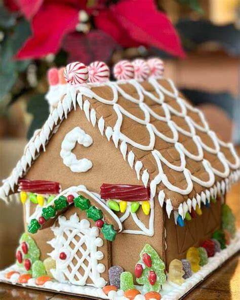 24 Best Gingerbread House Decorating Ideas To Get Inspired By