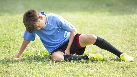 Groin Pain In Soccer Players Causes And Solutions Off