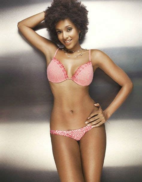 Hot Sexy Jeirmarie Osorio Bikini Pics