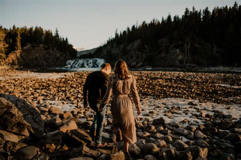 Couple's Session at Bow Falls in Banff - lenajenisephotography.com