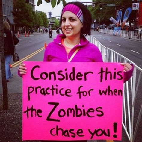 25 Funniest Running Signs At A Race Running Signs Running Humor