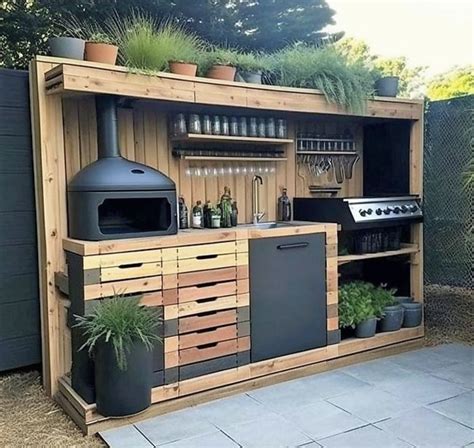 Pin By J B On Pallet Stuff Outdoor Kitchen Patio Outdoor Cooking