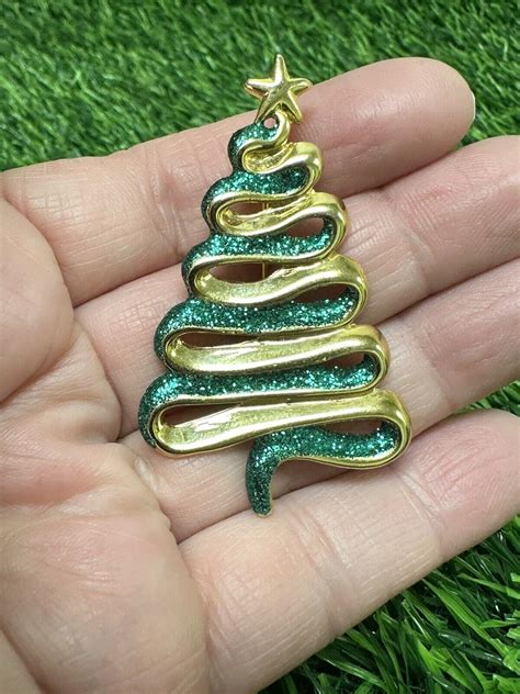 Vintage Danecraft Green Glitter Christmas Tree Brooch Pin Swirl Gold