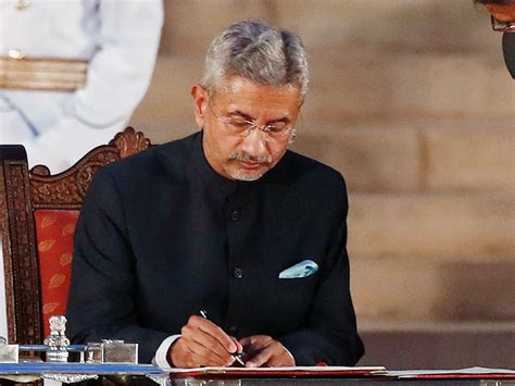 S Jaishankar Son Says He Can\'t Help with Passport Woes in Cheeky Tweet ...