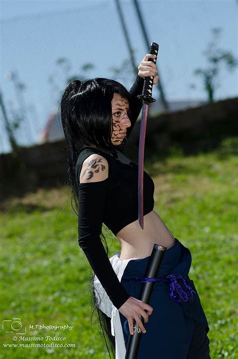 Sasuke Uchiha female version - cosplay by Alucia95 on DeviantArt