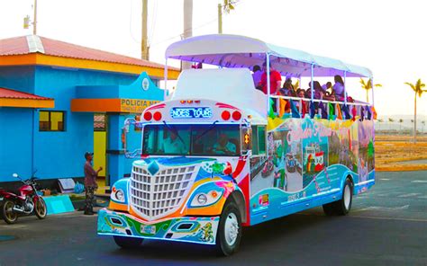 Bus Tur Stico Y Juegos Infantiles Nuevos Atractivos Del Puerto Salvador