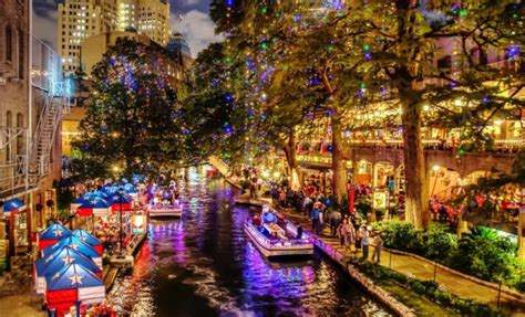 San Antonio River Walk is Draped With Christmas Lights and It's Dreamy