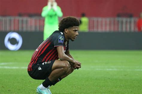 Jean Clair Todibo De L Ogc Nice Devra S Expliquer Pour Son Rire Avec