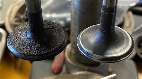 How To Clean Exhaust And Intake Valves Youtube