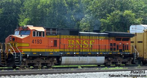 RAILROAD Freight Train Locomotive Engine EMD GE Boxcar BNSF,CSX,FEC ...