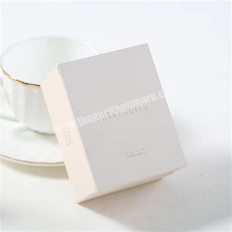 New Product Luxury Customized Rigid Cardboard Base And Lip Book