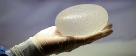 What To Know About The Fda Warning On Breast Implant Risks Rare Cancer