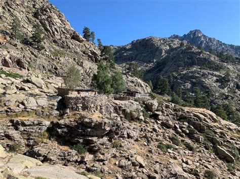 Les Bergeries Et Les Cascades De Radule En Corse