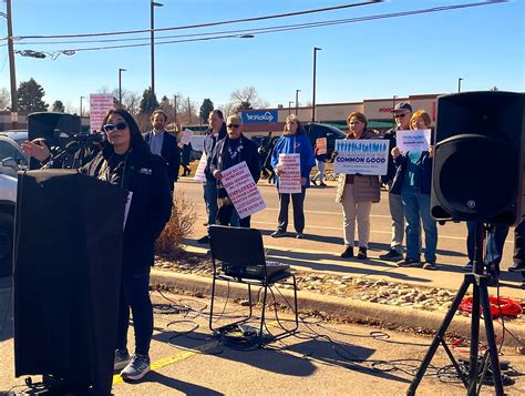 Denver grocery store workers strike over unfair labor practices ahead