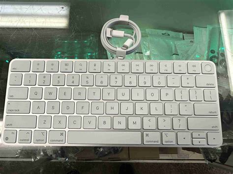 Genuine Apple Magic Keyboard w/ Touch ID for M1 to Later Macs White ...