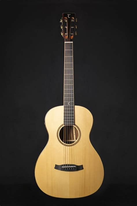 Tanglewood TJ8E Java Parlour Acoustic Guitar Reverb