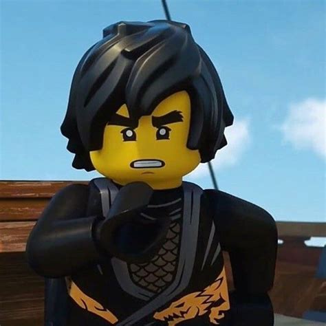 Pin By ɀð๓ҍıɛ Öʂ†ɾıçɧ On Ninjago Screenshots Lego Ninjago Lloyd