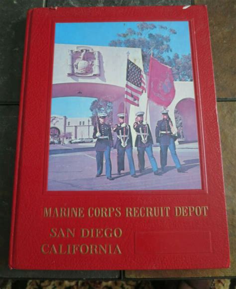 Mcrd San Diego Marine Corps Depot Traning Book 1st Battalion Series