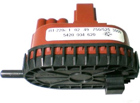 Прессостат (датчик уровня воды) для стиральной машины Bosch 5420004620 ...