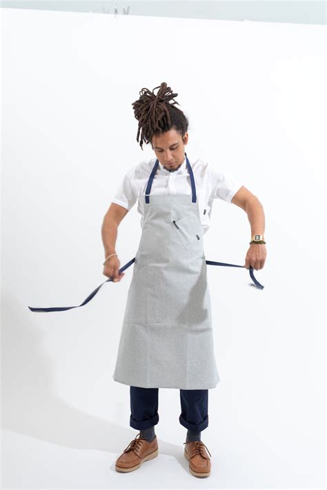 Chef Aprons | Modern Professional Kitchen Aprons – TILIT NYC