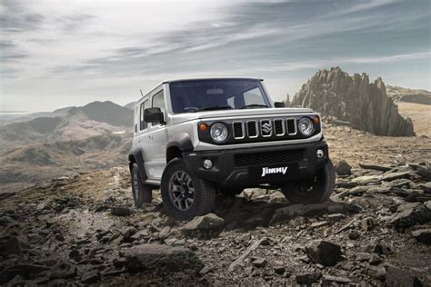 Suzuki Jimny Svelata Ufficialmente La Nuova Versione A Cinque Porte