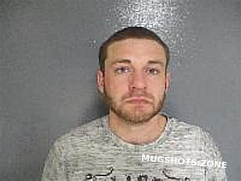 Elliott Michael Lee 03162021 Van Buren County Mugshots Zone