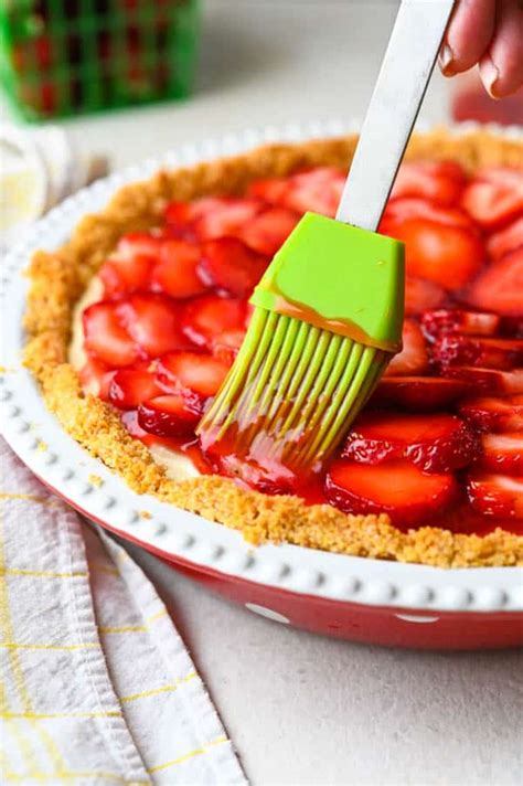 Fresh Strawberry Pie With Graham Cracker Crust Garlic And Zest