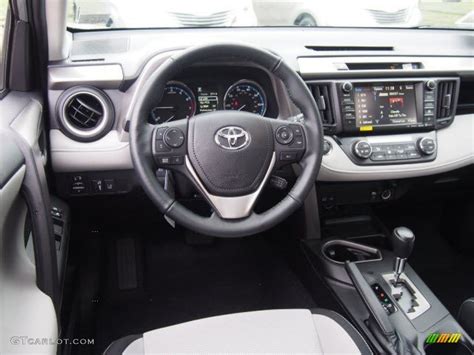 Ash Interior 2016 Toyota RAV4 XLE AWD Photo #109193547 | GTCarLot.com