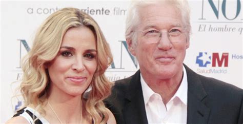 Richard Gere Pap Bis A Anni E La Sua Compagna Ha La Met Esatta