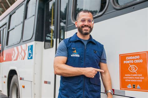 Ônibus de Maceió ganham adesivos para indicar pontos cegos Portal