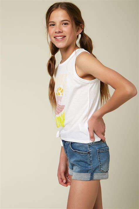 Girls Reecey Tank In 2021 Girls Fashion Tween Tanktop Girl Tank Top Fashion