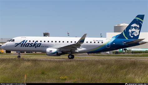 N Qx Alaska Airlines Embraer Erj Lr Erj Lr Photo By