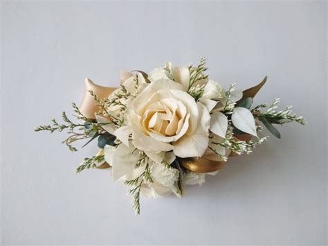 White Majolica Spray Roses Corsage