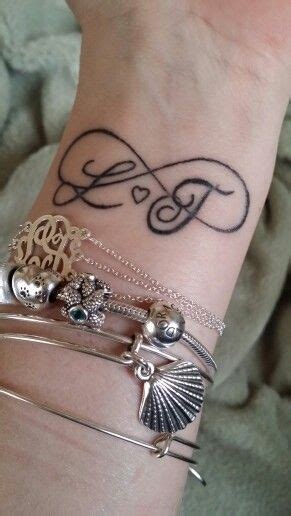 Infinity Initial Tattoo Initial Tattoo Body Art Tattoos