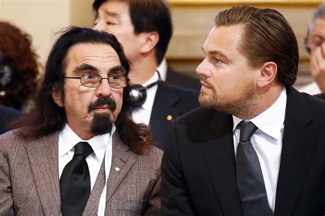 Po Kom Je Dicaprio Taký Fešák Pozrite Sa Na Jeho Vlasatého Otca