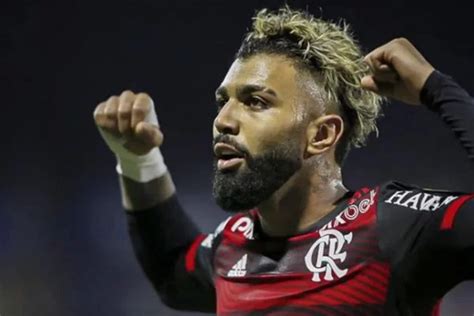 Gabigol é o 7º jogador mais gols em finais na história do futebol